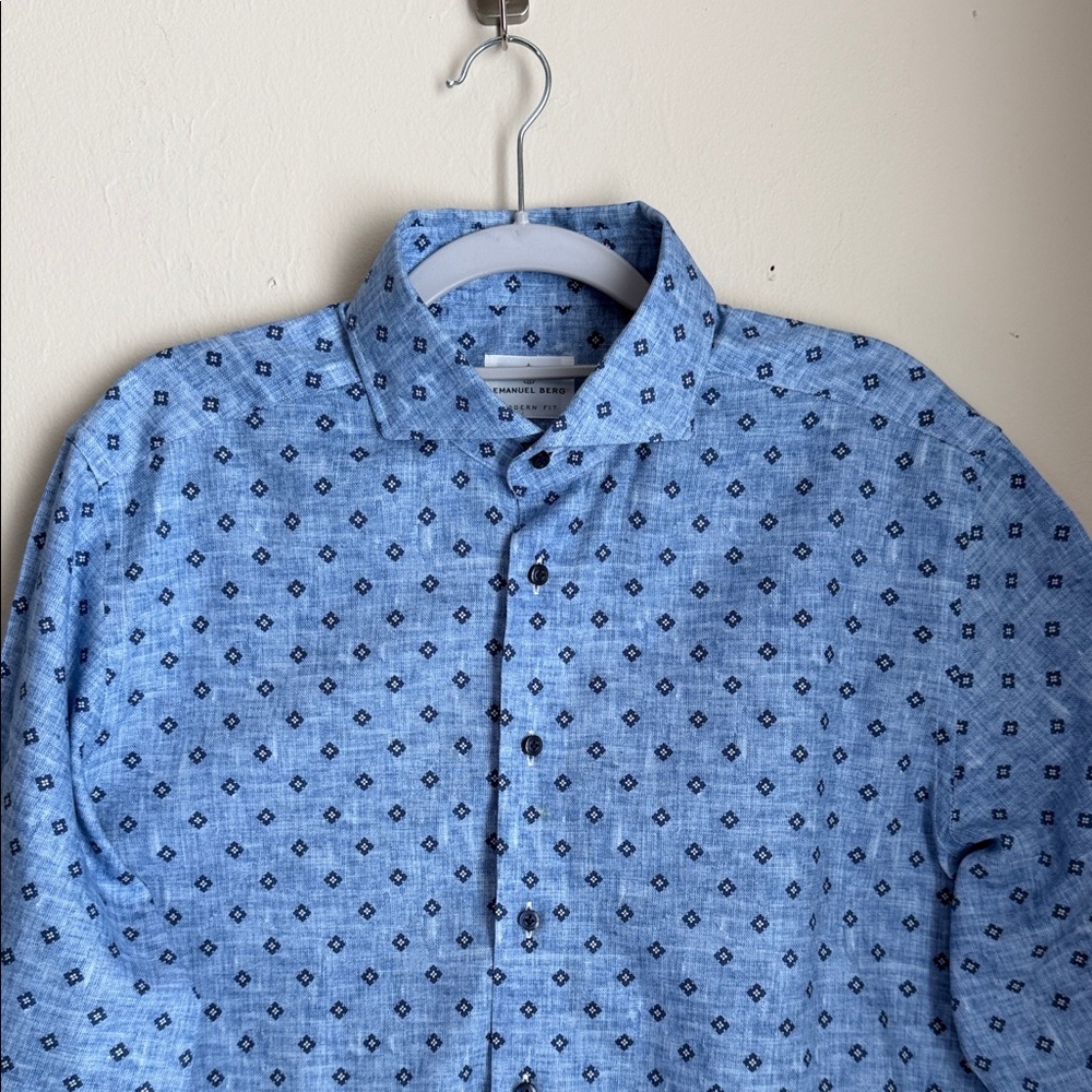 Men's Light Blue Patterned Button Down Shirt - Picture 3 of 8